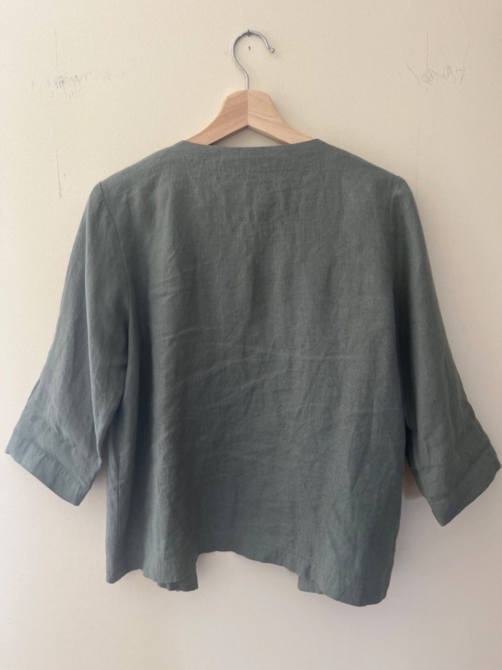notPERFECT Linen Cropped Jacket - Picture 5 of 5
